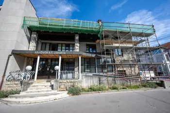 Obnova strehe na stavbi nekdanje knjižnice