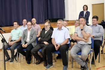 DRŽAVNI SEKRETAR ŽIDAN ODPRL ČAR LESA V SODRAŽICI