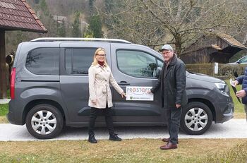 Srečanje Prostoferjev in novo vozilo