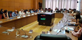 Župani, gospodarstveniki in predstavniki nevladnih organizacij o razvojnih projektih regije