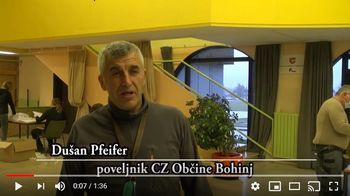 Prvo sodelovanje prostovoljcev - pakiranje mask za gospodinjstva v Bohinju