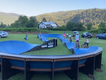 Postavitev pumptracka na Nomenju Postavitev pumptracka na Nomenju