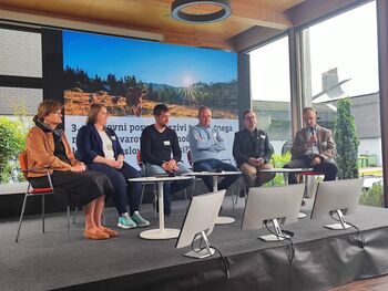 Uspešno zaključen 3. posvet v okviru 19. Mednarodnega festivala alpskega cvetja