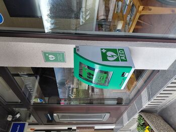 Nove AED naprave v Bohinju – skupaj rešujemo življenja Nove AED naprave v Bohinju – skupaj rešujemo življenja