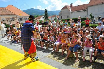 TRZNFEST: Otroška predstava: Sirkec, sirkec