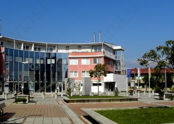 Premiera predstave TRALALA VILEDA