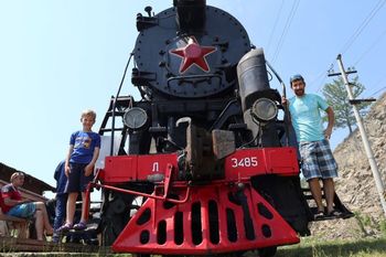 Potopisno predavanje: Po železni cesti od Reteč do Šanghaja