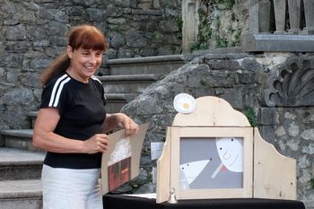 Pravljice iz butaja (kamišibaj predstave za otroke)