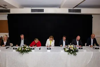 Podpis pogodbe o širitvi Zdravstvenega doma Domžale in gradnji podzemne garaže