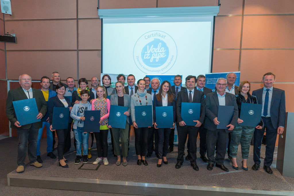CERTIFIKAT "VODA IZ PIPE"