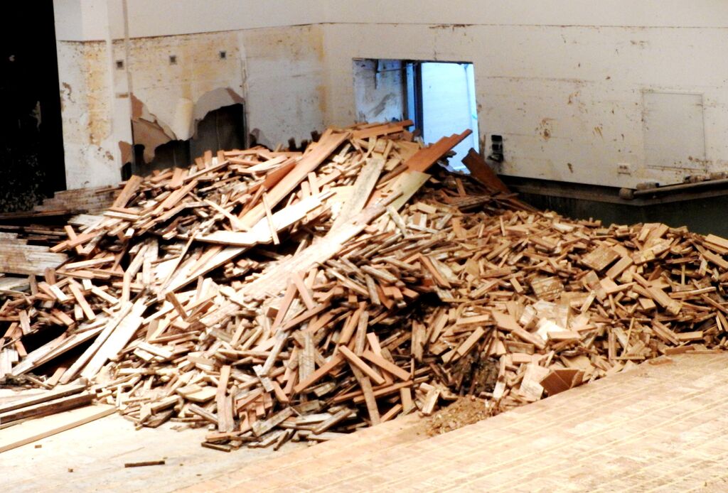 Kulturni hram Ignacija Borštnika - v Cerkljah čistil tudi Borut Pahor