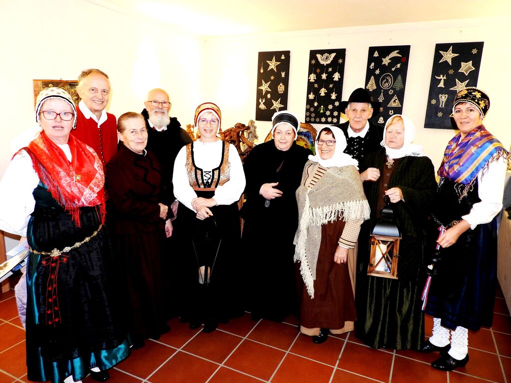 Razstava jaslic v Petrovčevi hiši