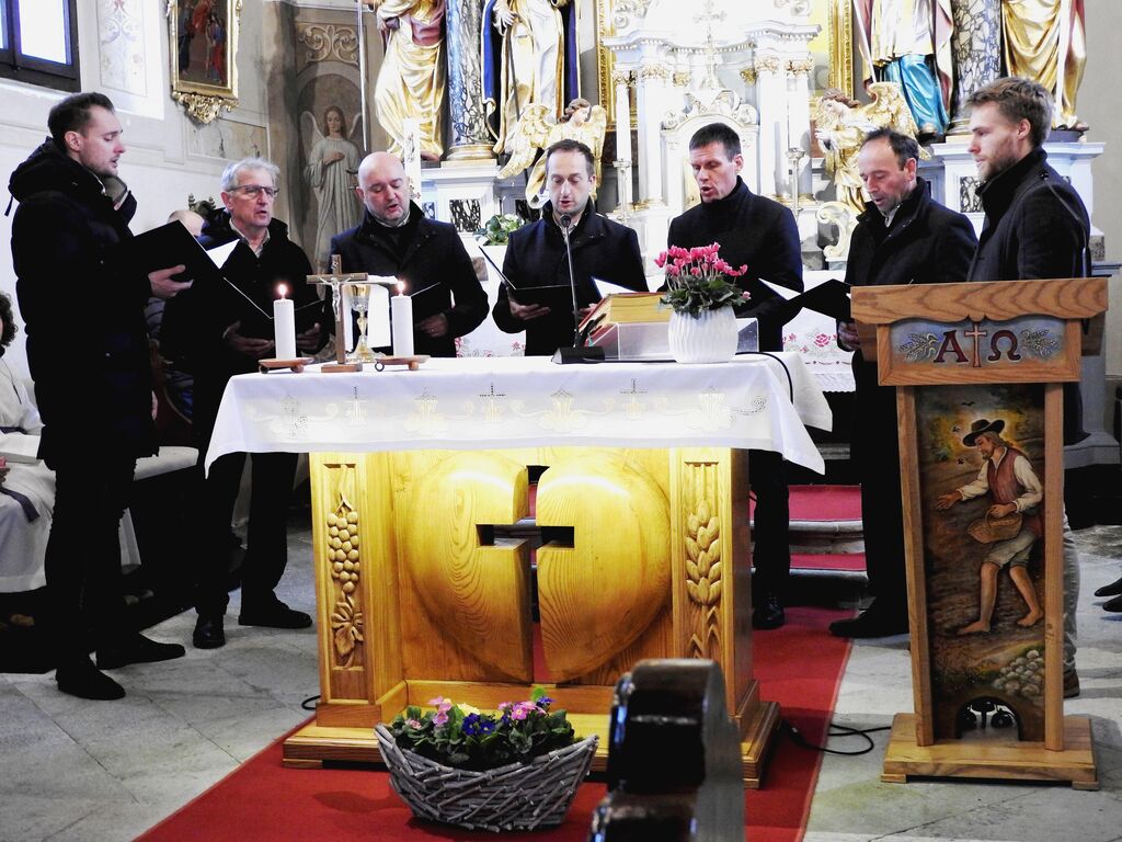 Spominska slovesnost ob 200 letnici rojstva Simona Robiča na Šenturški Gori