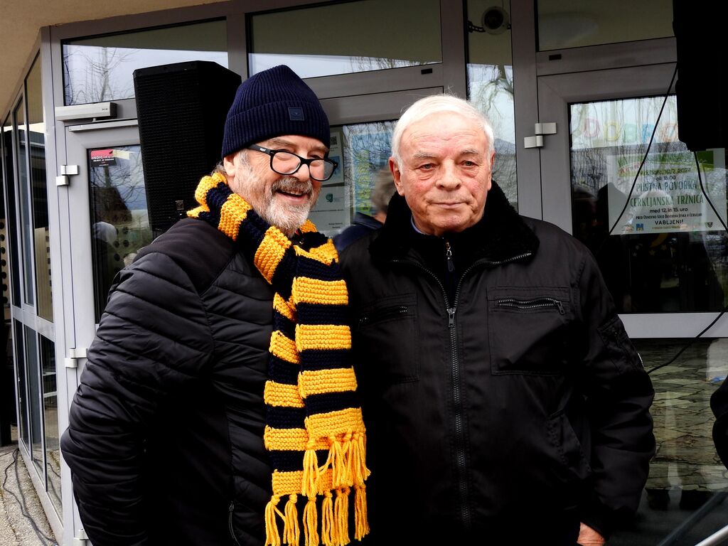 Šenčurski godlarji navdušili v soboto v Cerkljah