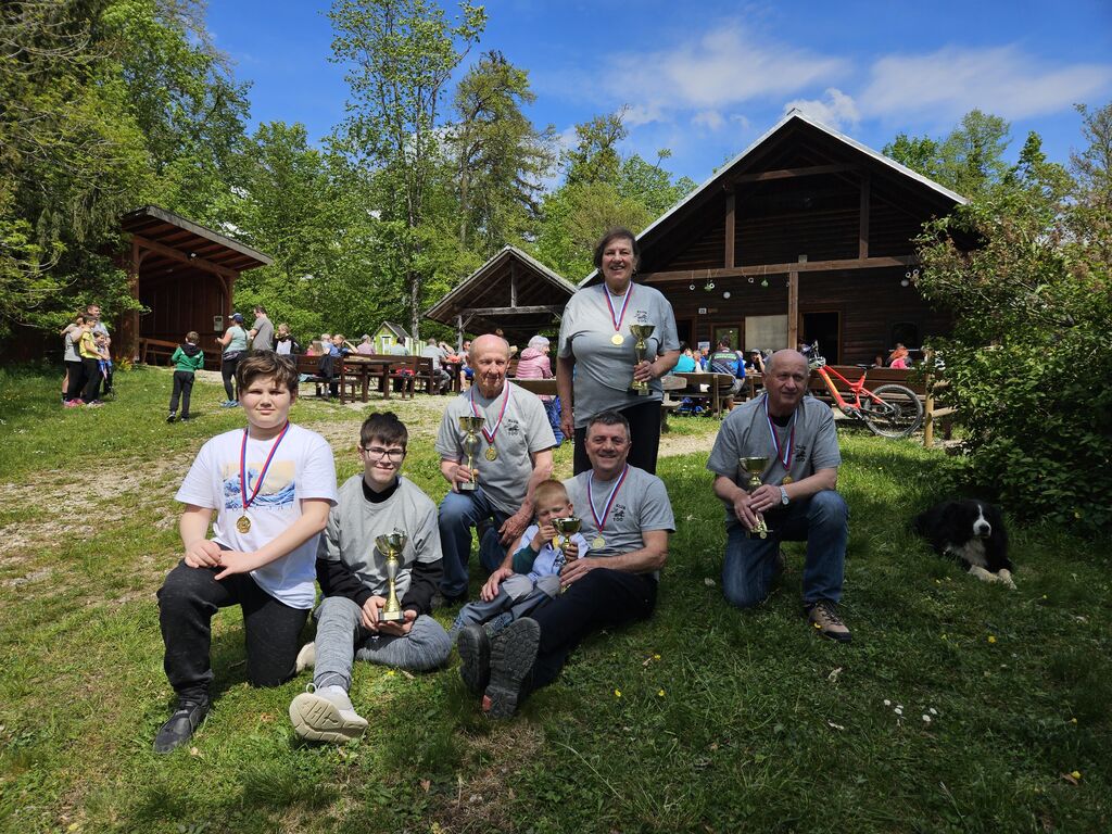 NA KMEČKEM TURIZMU PRI MEŽNARJU LETOS ŽE 26. PODELITEV NAGRAD PRIJATELJEM ŠTEFANJE GORE
