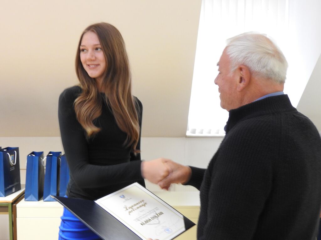 Župan sprejel odličnjake