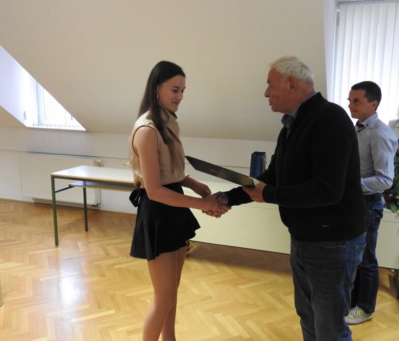 Župan sprejel odličnjake