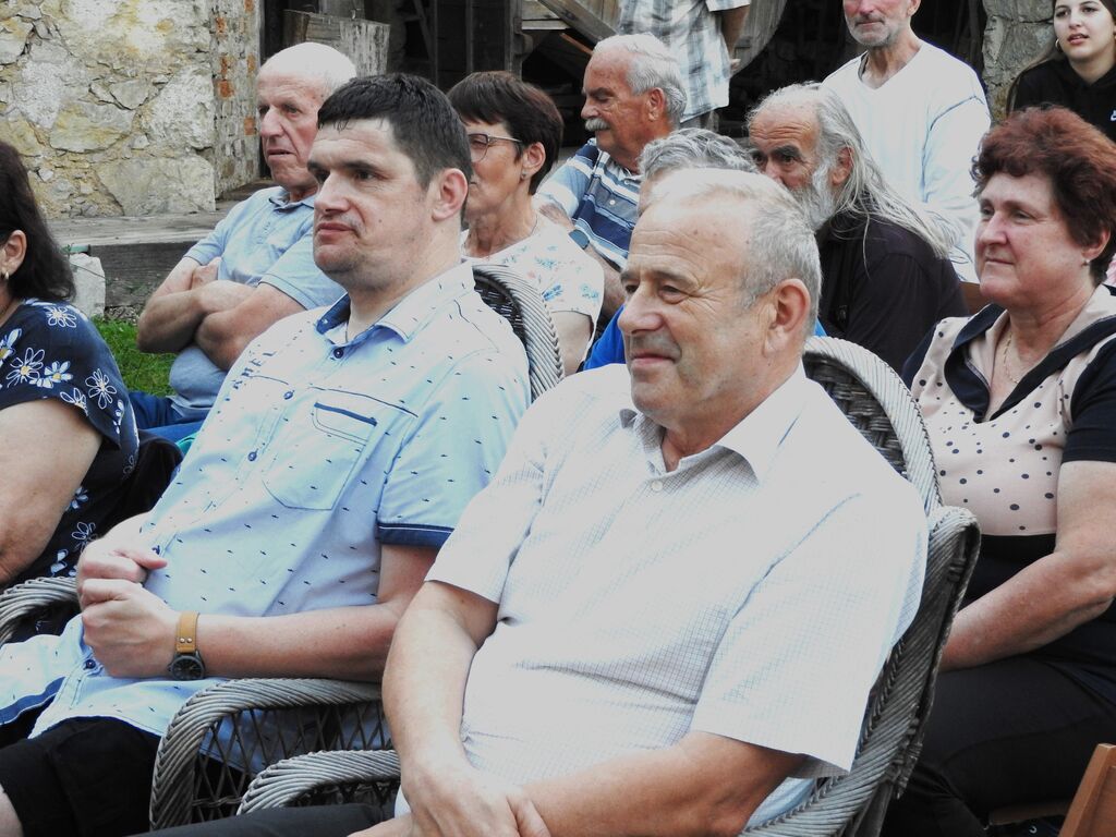 Borštnikov večer napitnic in gostilniških pesmi navdušil