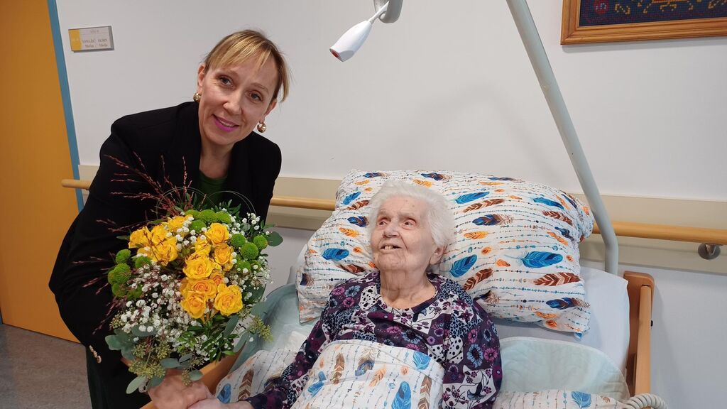 Ljubica Pavlovčič v Domu Taber praznovala 102. rojstni dan
