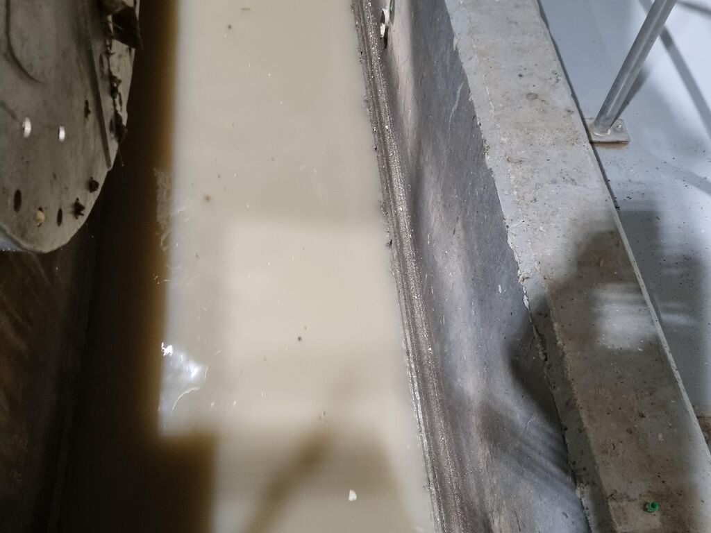 V zadnjem letu zaradi nedopustnih industrijskih izpustov v kanalizacijo že tri prijave CČN Domžale-Kamnik proti neznanemu povzročitelju