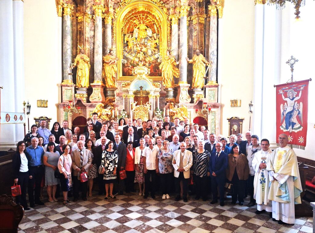 Srečanje jubilantov v župniji Cerklje na Gorenjskem