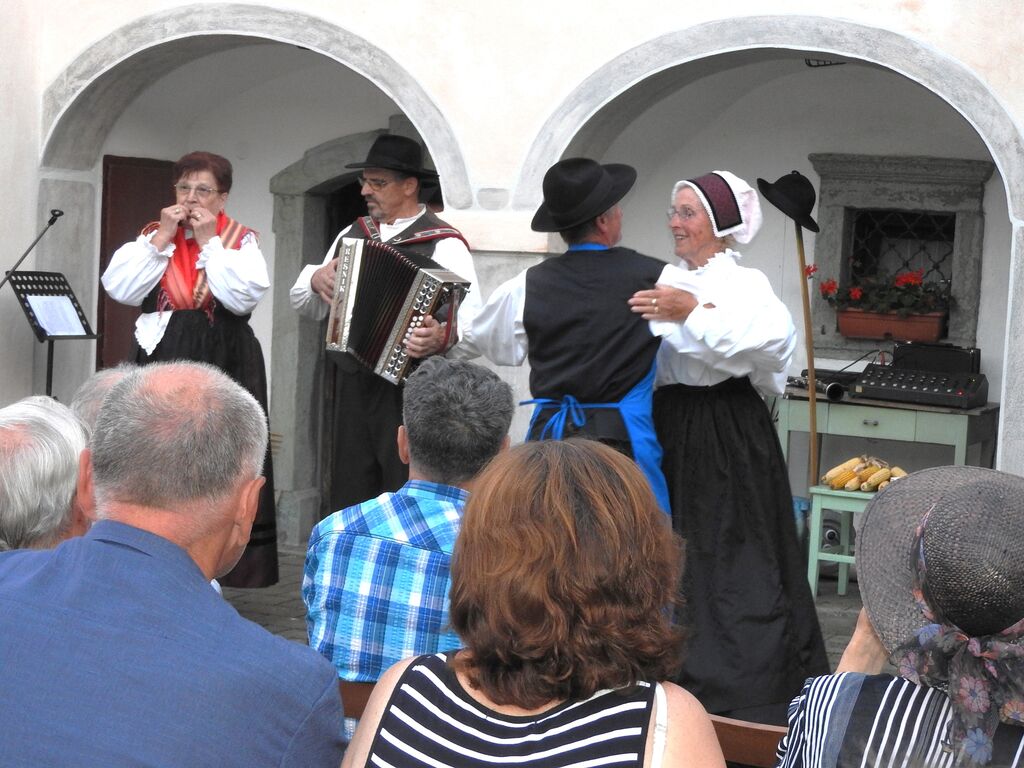 Borštnikov večer igre in plesa navdušil občinstvo