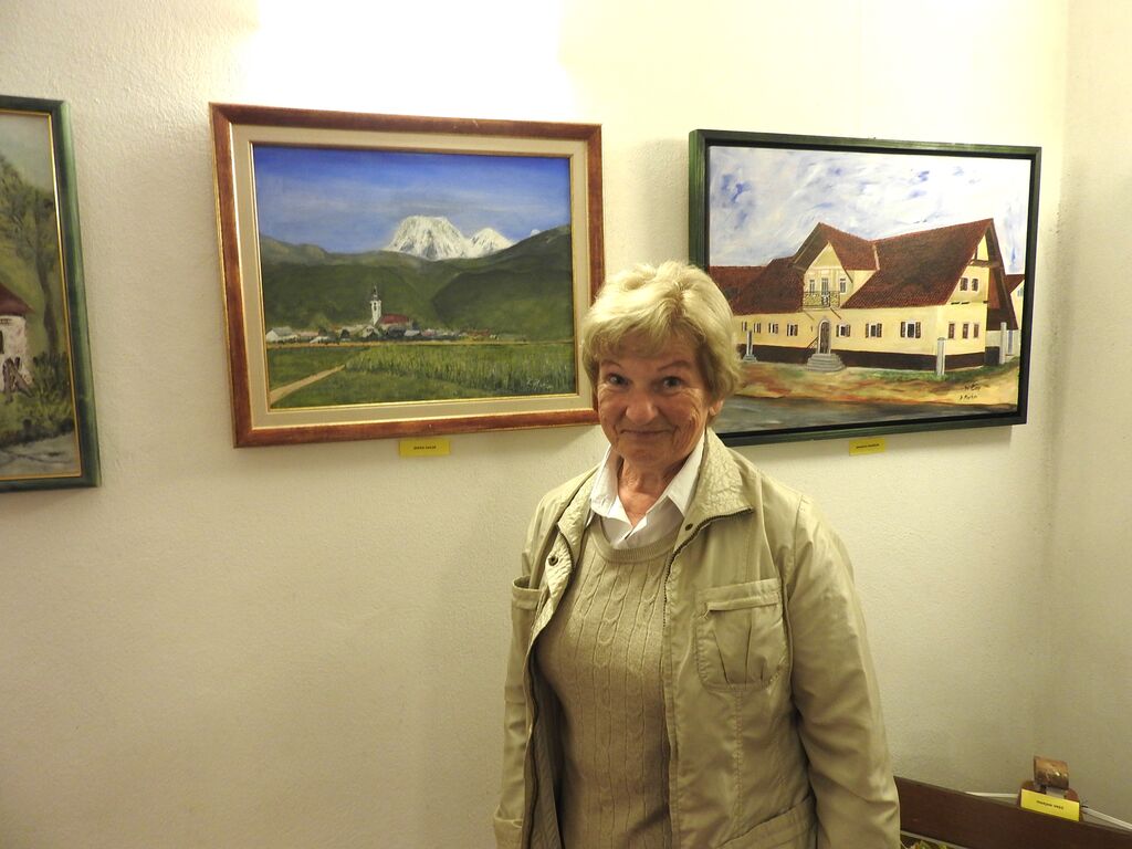 V Galeriji Petrovčeve hiše na ogled slikarska razstava Cerklje z okolico