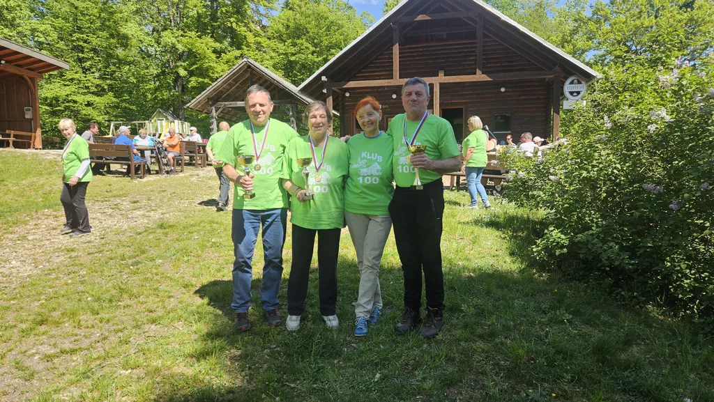 Na Kmečkem turizmu Pri Mežnarju letos že 28 podelitev nagrad prijateljem Štefanje Gore