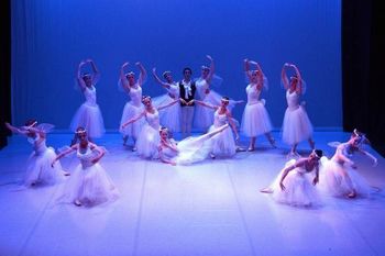 Božična baletna predstava