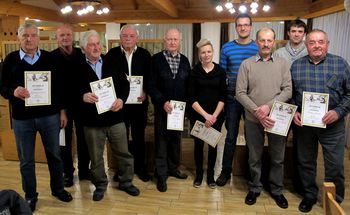 Sto let Čebelarskega društva Cerklje na Gorenjskem