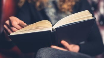 Obratovanje knjižnice Cerklje na Gorenjskem