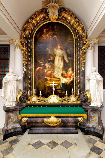 Nadškof blagoslovil  tri obnovljene oltarje