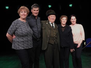 Predstavitev knjige Petra Slatnarja Krvavški vitez napolnila dvorano Kulturnega hrama Ignacija Borštnika v Cerkljah