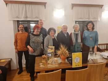 Ob svetovnem dnevu čebel: pogovorni večer z ddr. Marijo Stanonik