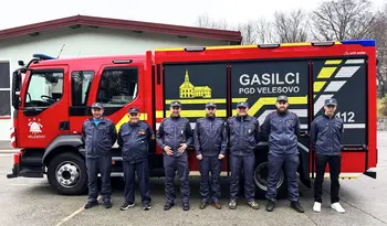 Slavnostni prevzem in blagoslovitev  novega gasilskega vozila v PGD Velesovo