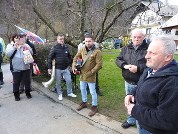 Veličasten sprejem za trenerja Jani Grilca v Gradu pri Cerkljah ob vrnitvi z olimpijskih iger