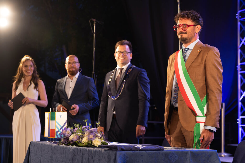 Pobrateni z italijanskim mestom Ponte San Nicolò