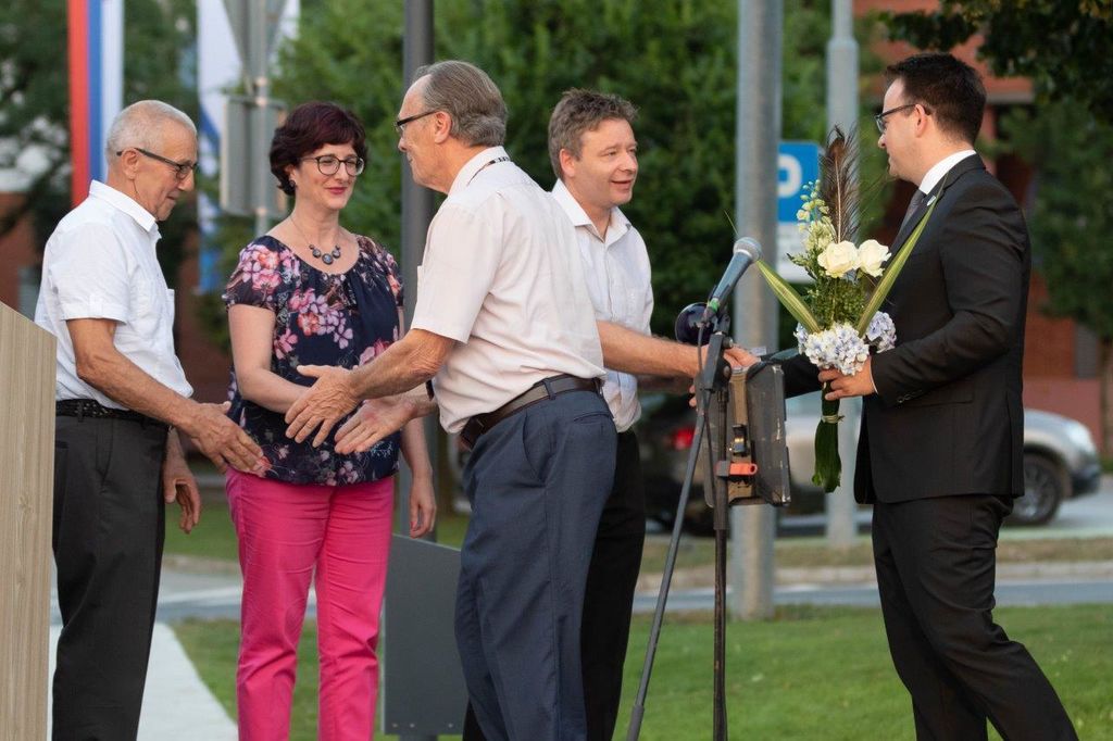 Na slavnostni seji podelili občinska priznanja