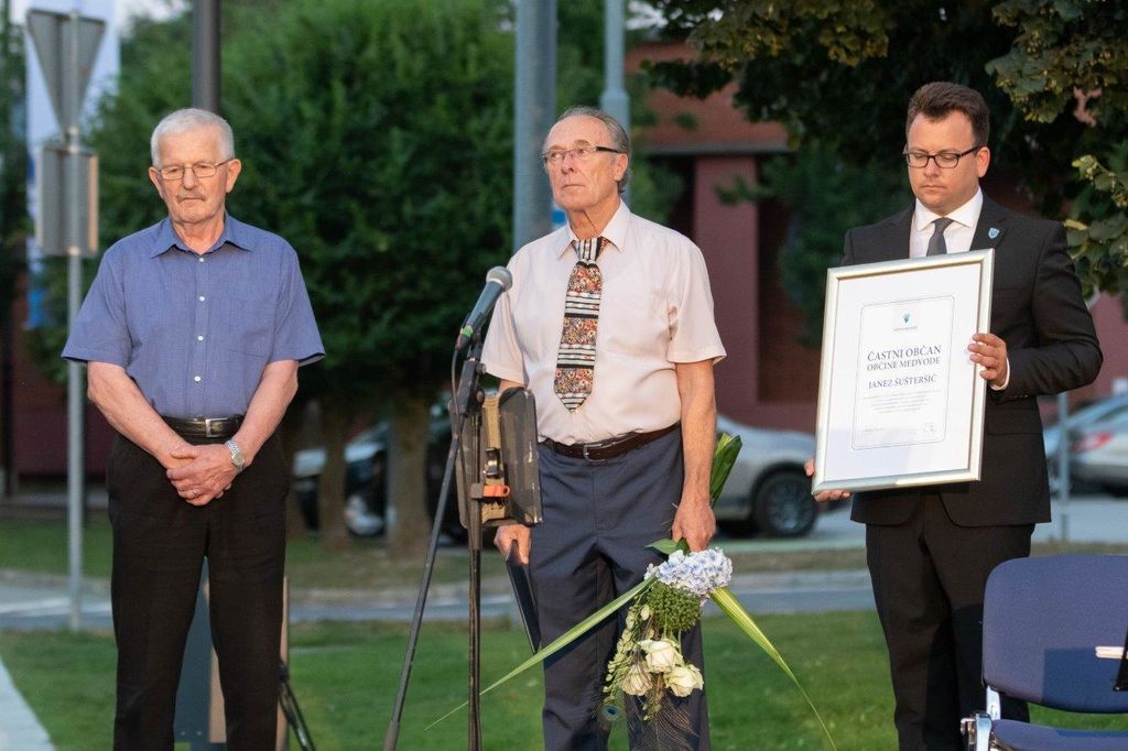 Na slavnostni seji podelili občinska priznanja