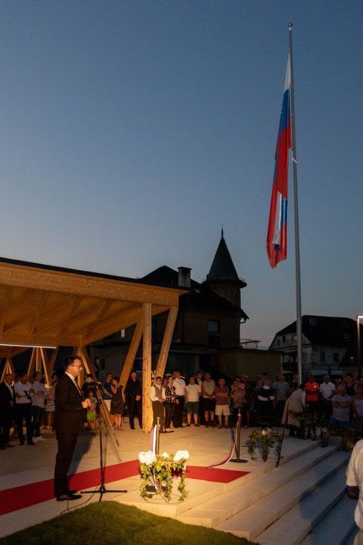 Na slavnostni seji podelili občinska priznanja