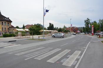 Popolna zapora Medvoške ceste