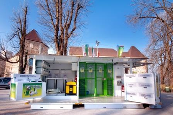 Zbiranje nevarnih gospodinjskih odpadkov