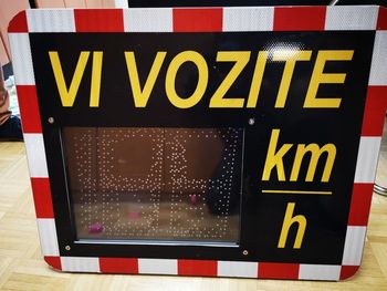 V brezplačni najem prejeli prikazovalnik hitrosti "Vi vozite"