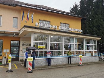 Množično testiranje in cepljenje proti COVID-19 v Medvodah