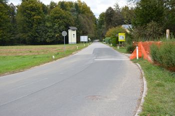 Gradnja pločnika ob cesti Zbilje – Podreča