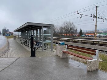 Nova kolesarnica na železniški postaji