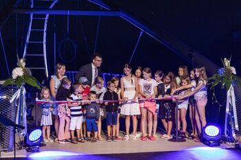 Odprli Medvoški lok Odprli Medvoški lok