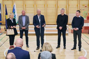 Odprli prenovljeno OŠ Jela Janežiča
