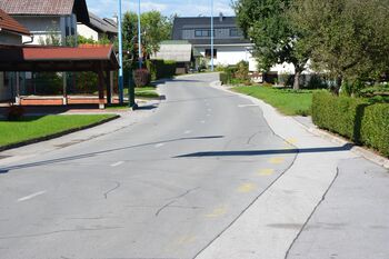 Izgradnja fekalne kanalizacije in obnova javnega vodovoda v naseljih Zg. in Sp. Senica