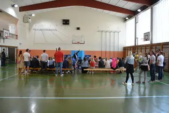 Šolarji ponovno sedli v šolske klopi